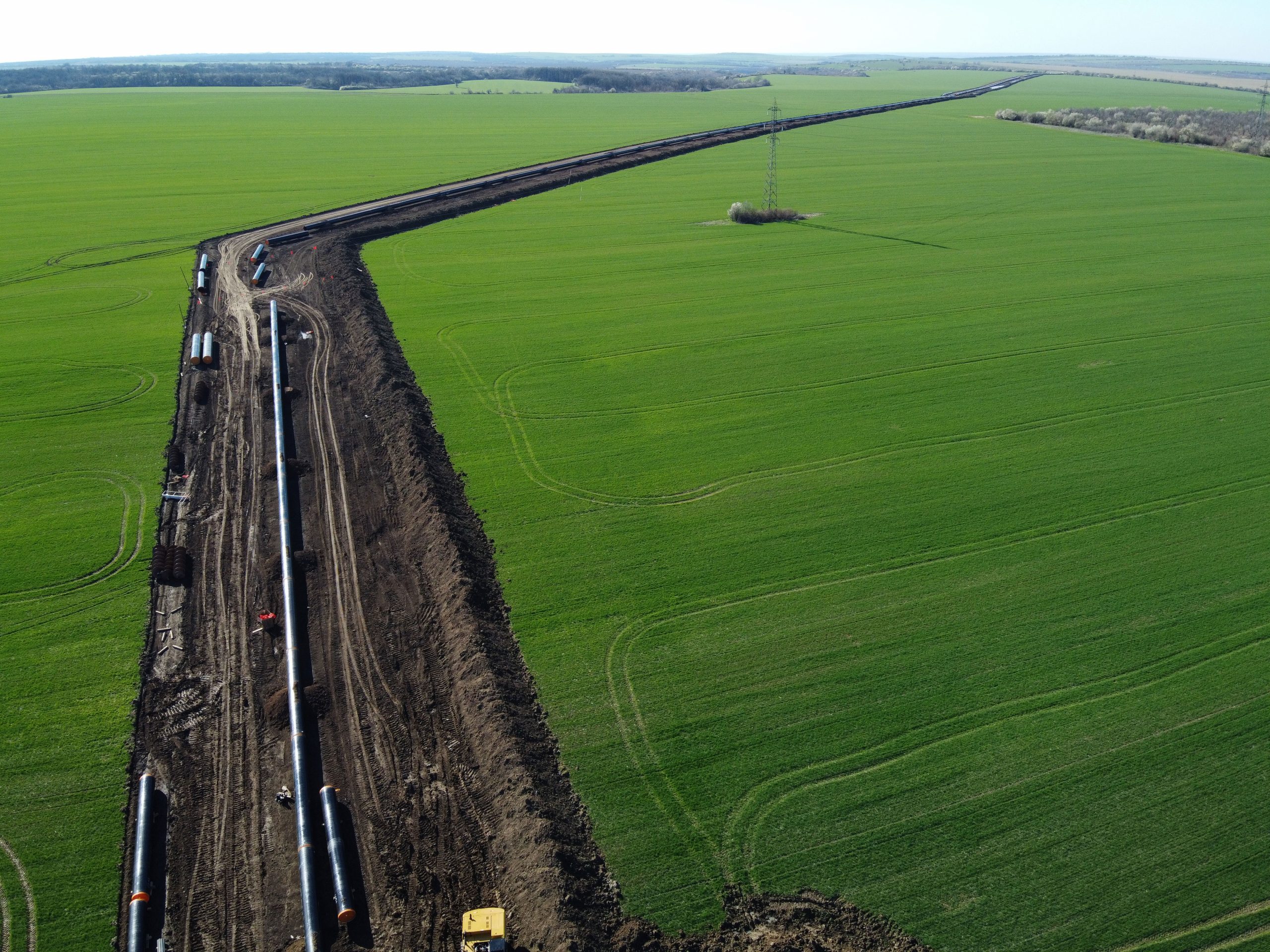 rural property - pipe laying